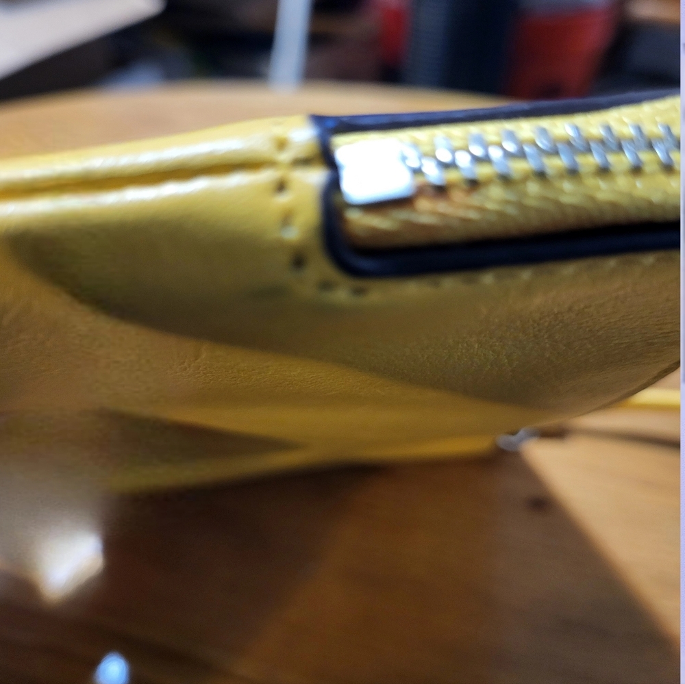 Coach Two-Tone Yellow and Cream Wristlet - Picture 6 of 7